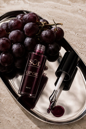 grape kiss שמן שפתיים ￼